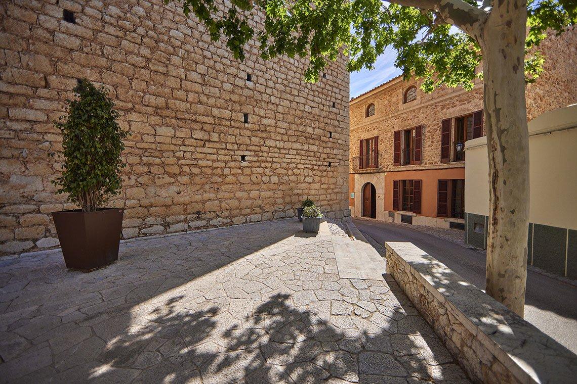 Cobblestone streets